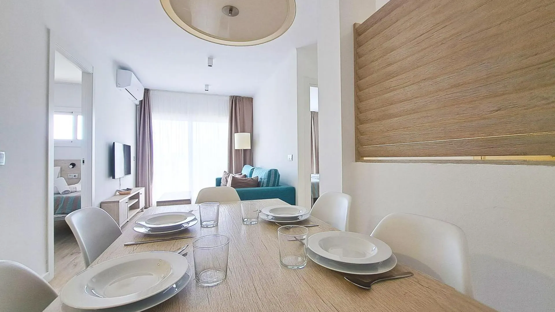 Apartamento Con Piscina A Pasos De La Playa De L'Estartit Torroella de Montgrí 0*,  Espanha