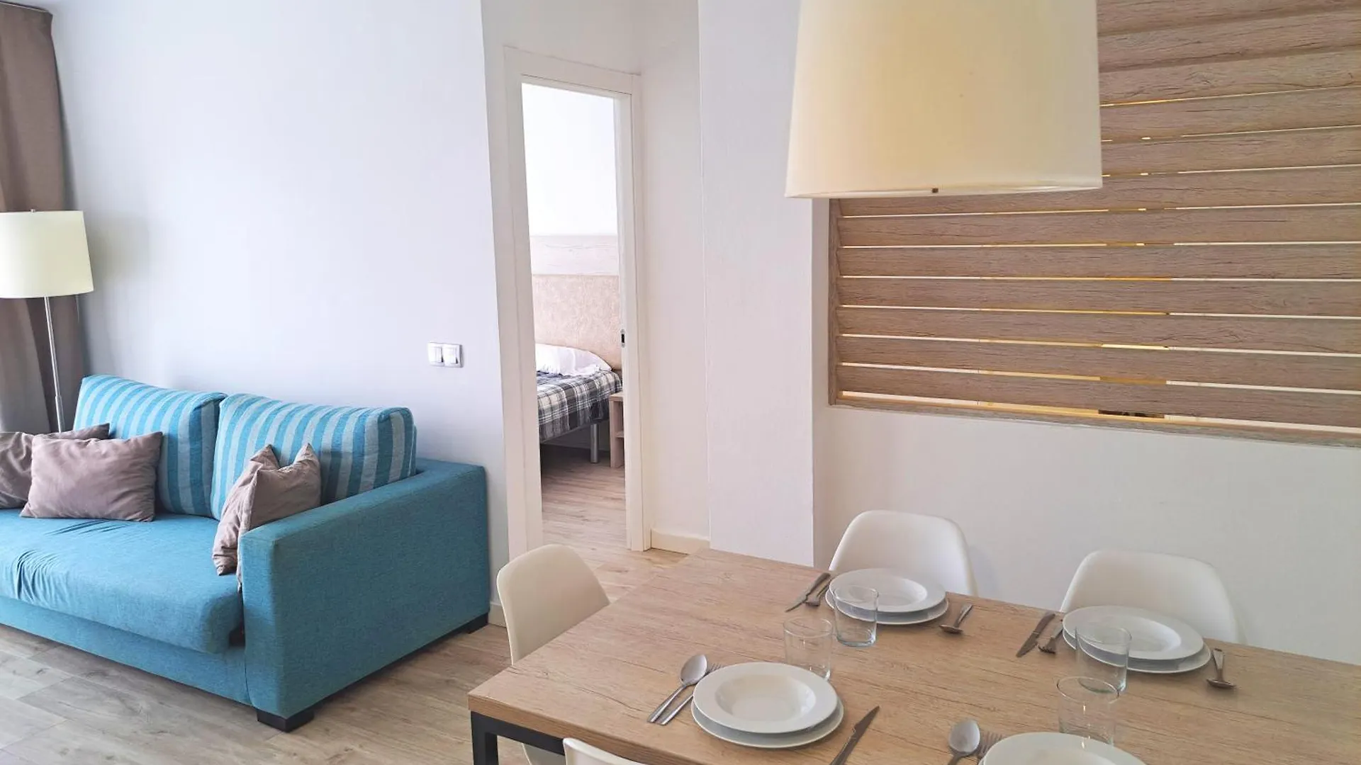 Apartamento Con Piscina A Pasos De La Playa De L'Estartit Torroella de Montgrí 0*,